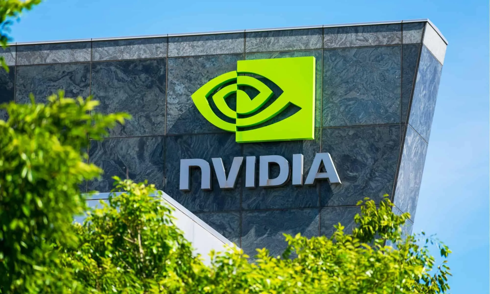 L’IA de NVIDIA Fait Voler les Voitures… En Quelque Sorte !