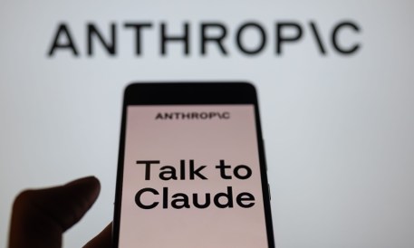 Anthropic Lance son Mode Vocal : La Nouvelle Ère des Assistants IA