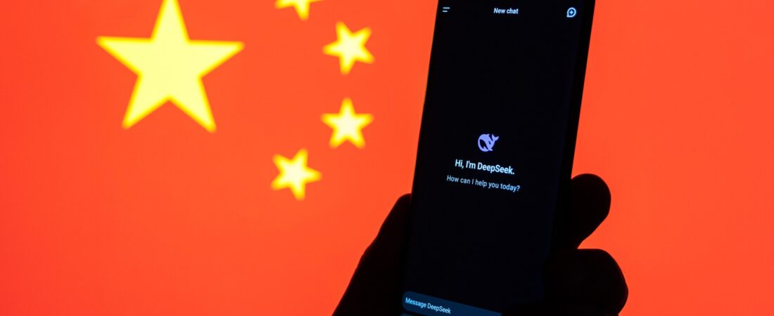 Le nouveau modèle d’IA de DeepSeek : un recul préoccupant pour la liberté d’expression