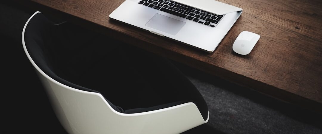 Apple abandonne-t-elle officiellement la course à l’IA ? Une analyse approfondie de sa stratégie